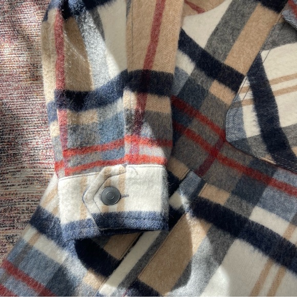 Zara Plaid Shacket - Picture 4 of 6